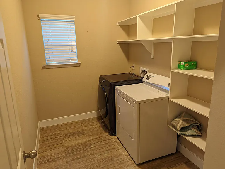 619 Green Mesa Dr — Photo 17