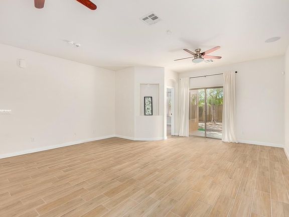 3rd image of 18416 N 20th Pl