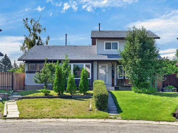 235 E Abalone Pl NE, Calgary, AB T2A 6S2