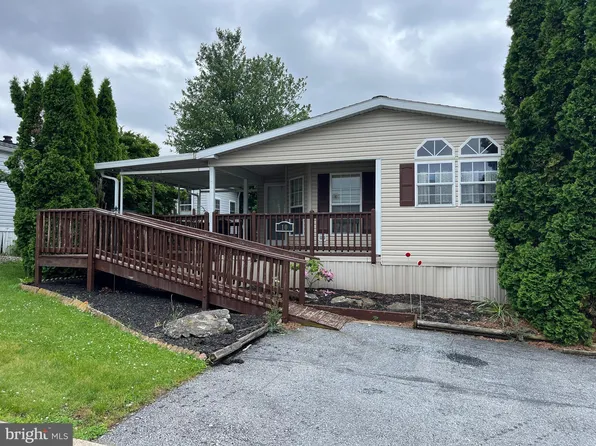 10 Elizabeth Ave Unit 10, Lebanon, PA 17042