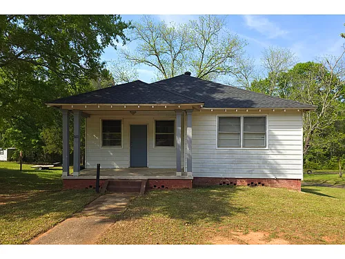 307 Deluxe Cir Photo 1