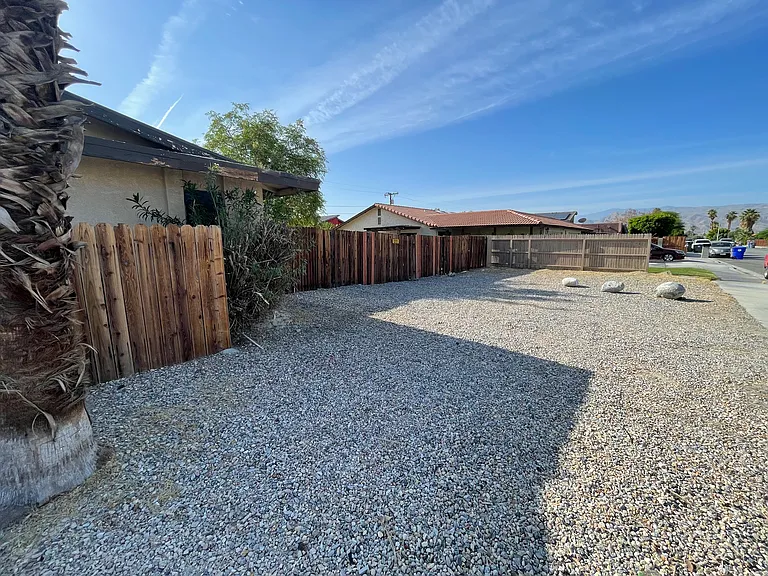 32150 Aurora Vista Rd #B — Photo 4