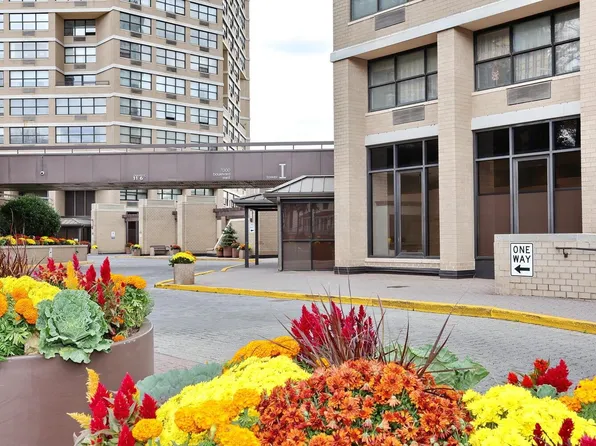 7000 Blvd East image 15 of 41