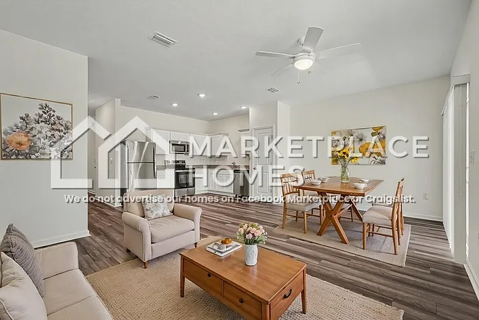 11777 Sylvia St — Photo 9
