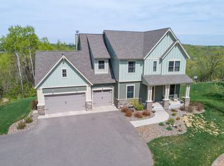 882 Highlander Trl, Hudson, WI 54016
