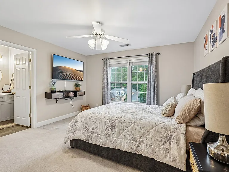 3302 Greencastle Chase NE — Photo 37