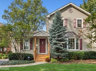 712 S Bryan St, Elmhurst, IL 60126