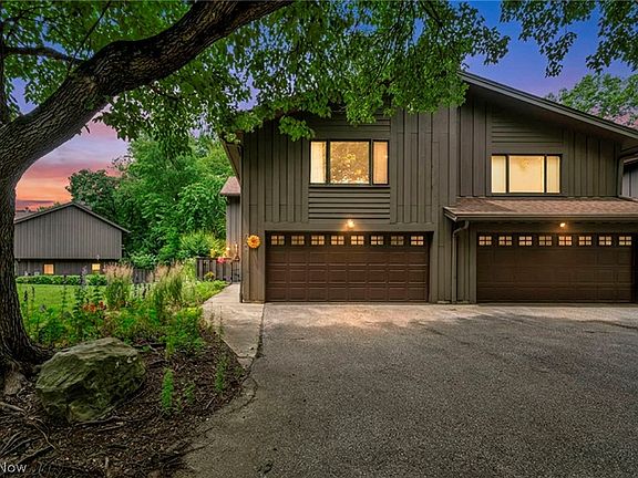 2nd image of 7444 Mill Race Ln