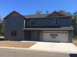 1361 Eastpine Dr, Gearhart, OR