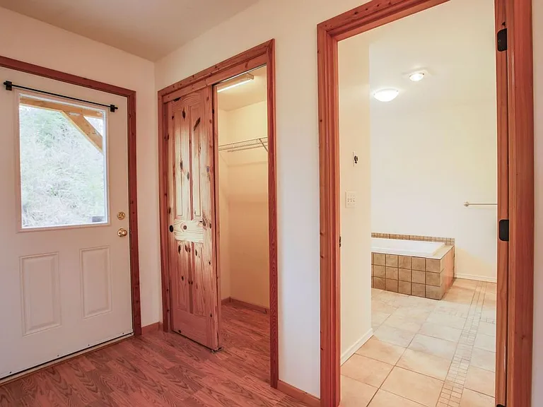 1130 Honeymoon Lake Dr — Photo 16