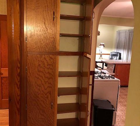 5th image of 91 Orchard Pl
