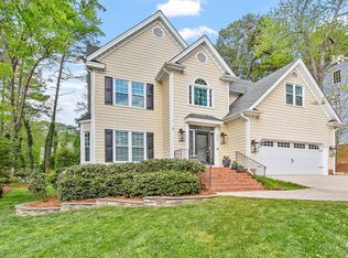 2520 Harptree Ct, Raleigh, NC 27613