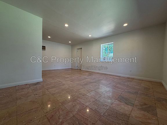5th image of 281 W 12th St