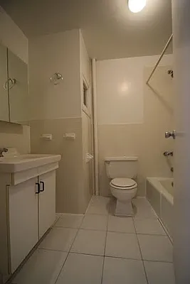 Rented by Urban Realty NYC | media 25