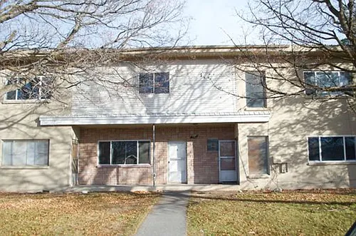 1385 Benton St Photo 1