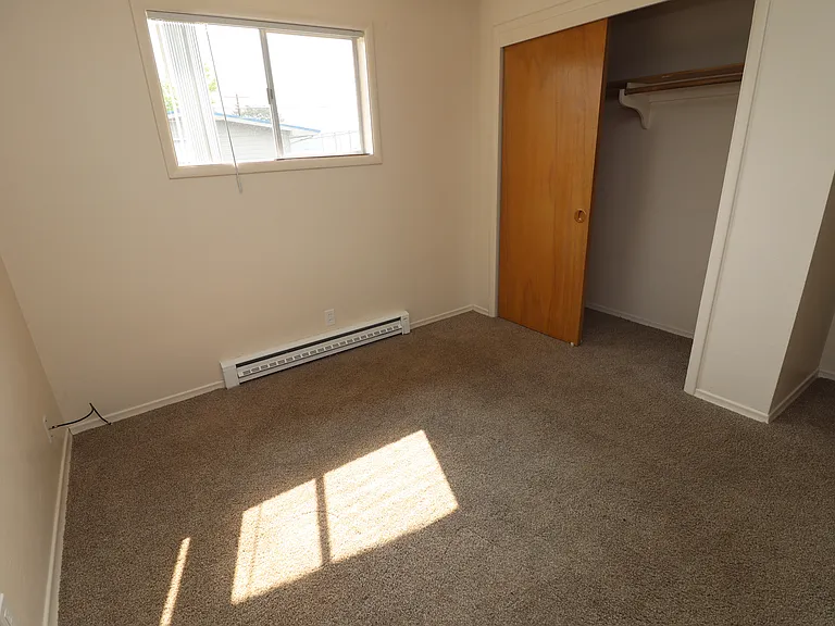 3025 Madison St NE — Photo 8