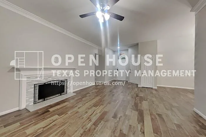 16803 Cobbler Crossing Dr — Photo 3