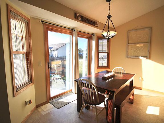 5th image of 3446 Lapidary Ln