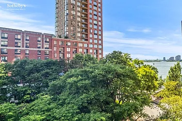 Rented by Sotheby's International Realty