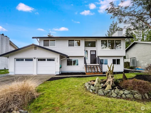 3709 W 3rd Street, Anacortes, WA 98221