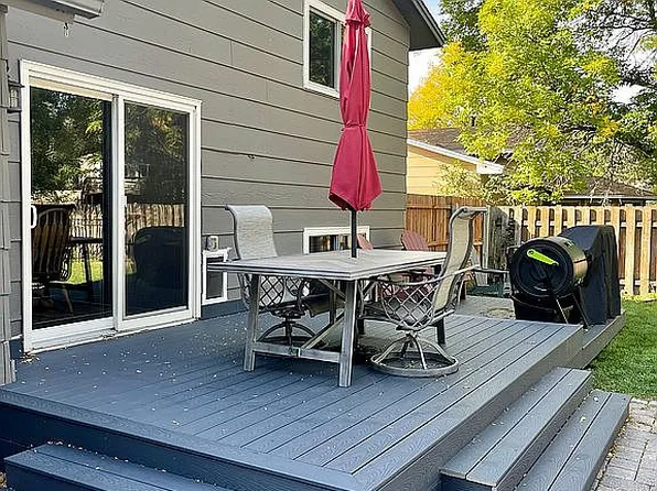 1283 108th Ave NW, Coon Rapids, MN 55433