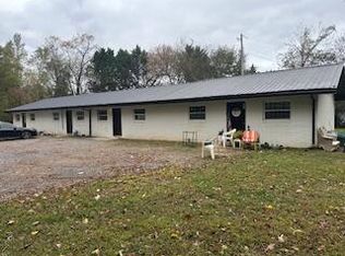 1614 Waring Rd NW, Dalton, GA 30721