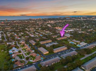 4 Westwood Ave APT 204H, Tequesta, FL 33469
