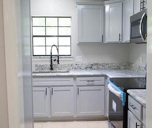 4th image of 5009 Briar Patch Ln