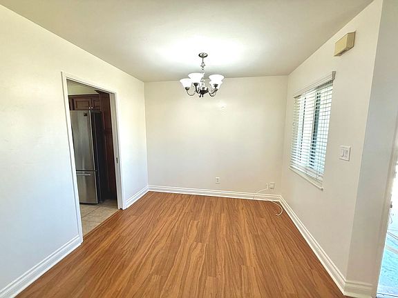 4th image of 6119 Roberts Dr