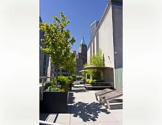 Rented by Keller Williams NYC | media 62