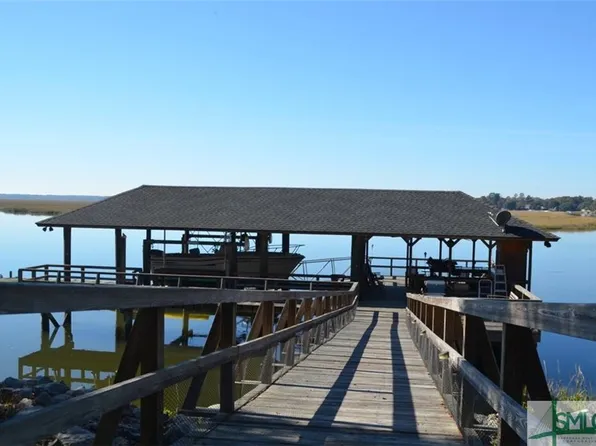 440 Buckland Hall Rd, Richmond Hill, GA 31324