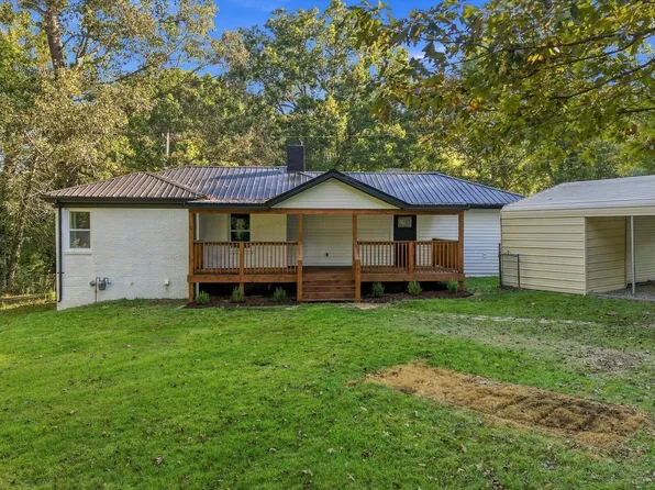 504 Akers St, Maryville, TN 37804