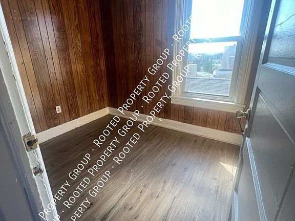 3rd image of 122 Congress St APT 3