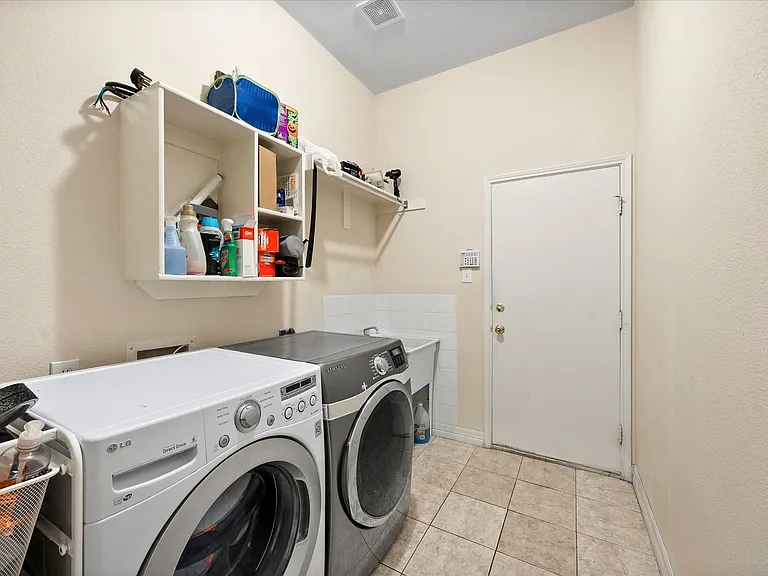 1108 Big Canyon Dr — Photo 30