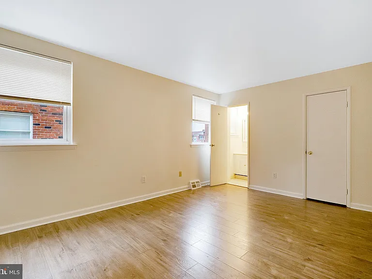 9754 E Roosevelt Blvd #1 — Photo 15