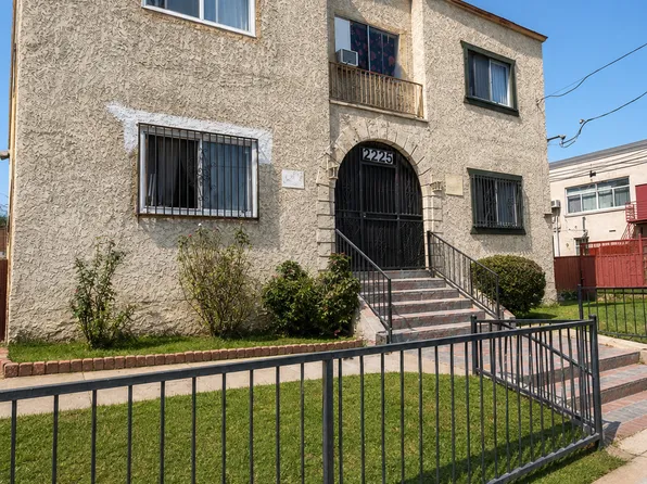 2225 Michigan Ave, Los Angeles, CA