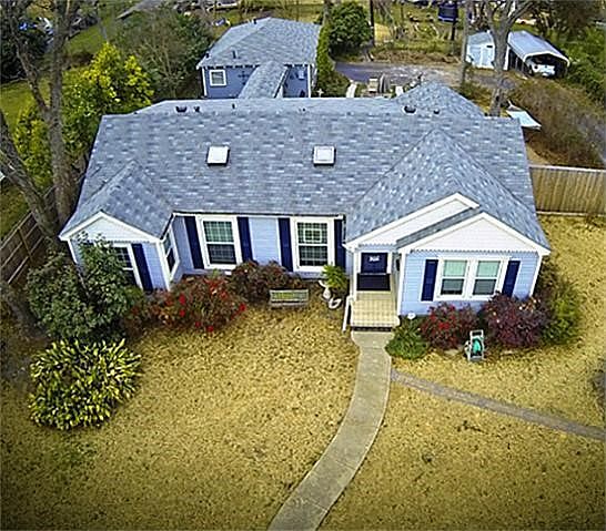 1st image of 1323 Degge Cir