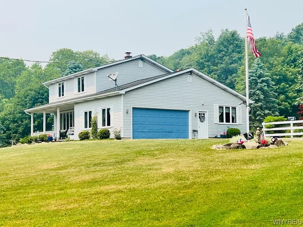 8630 Morse Rd, East Concord, NY 14055