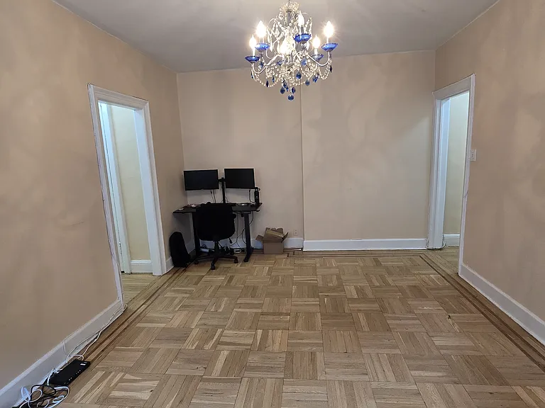 1800 Ocean Pkwy — Photo 2
