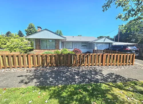 5317 NE Emerson St #B Photo 1 5317 NE Emerson St #B Photo 1