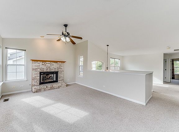 4th image of 9467 Waterfall Glen Blvd