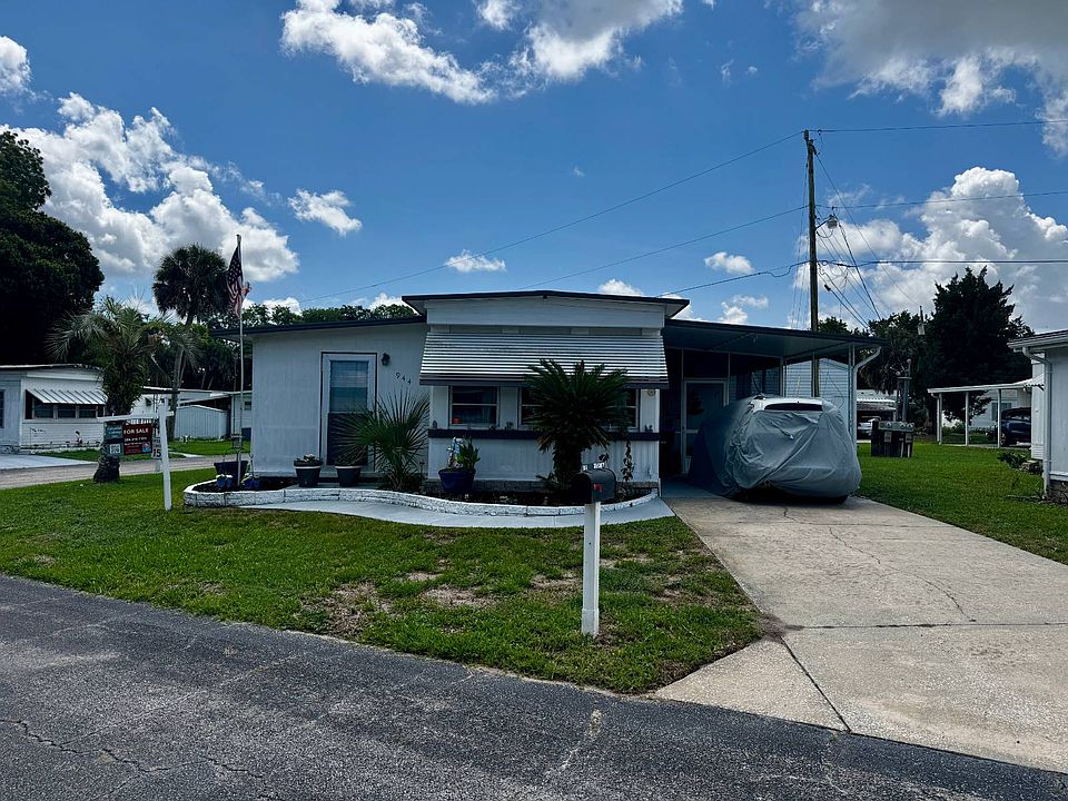 1st image of 944 N Colonial Cir