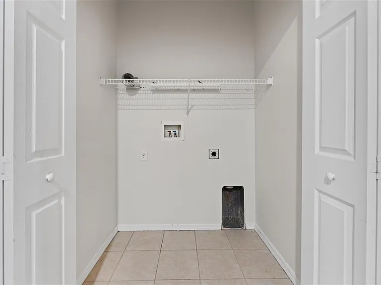 14055 Waterville Cir — Photo 31