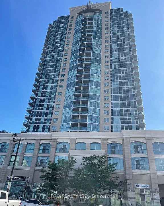9 George St N #2503