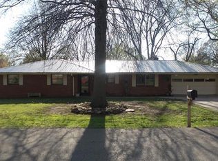 1411 Crescent Dr, Bartlesville, OK 74006