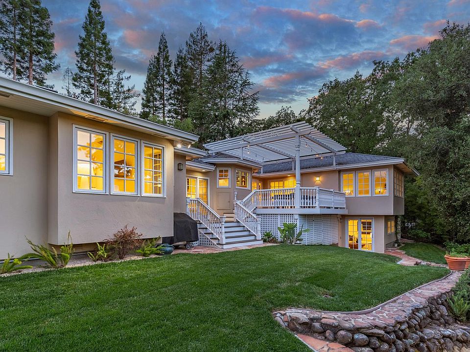 1st image of 103 Toyon Ct