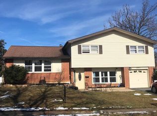 2201 Carlton Ln, Wilmington, DE 19810