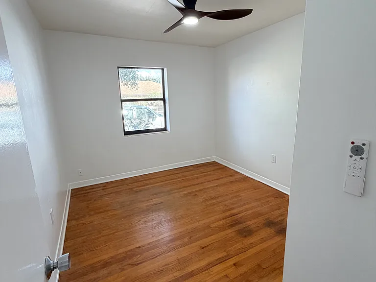 1130 N Federal Hwy #1 — Photo 9