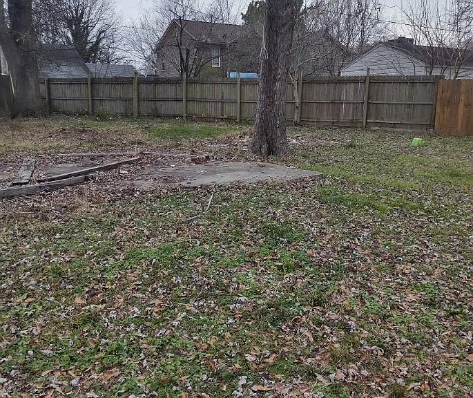Spacious backyard
