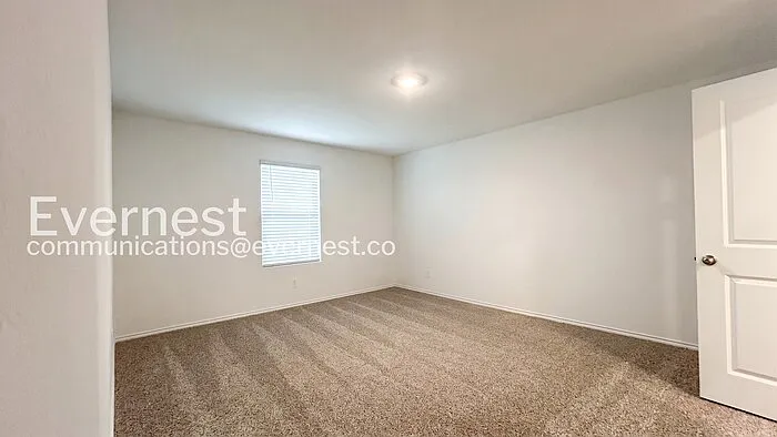 4231 Paprika Grv — Photo 9